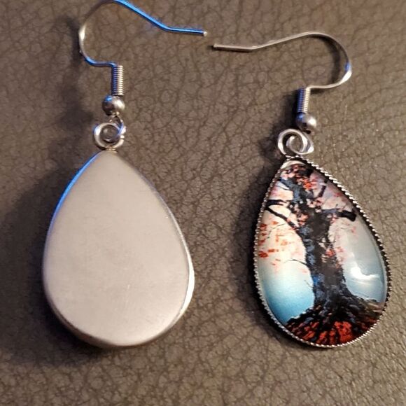 Tree of life new tear drops Festival dangle earrings. Antique inspired. nwt - Picture 1 of 2